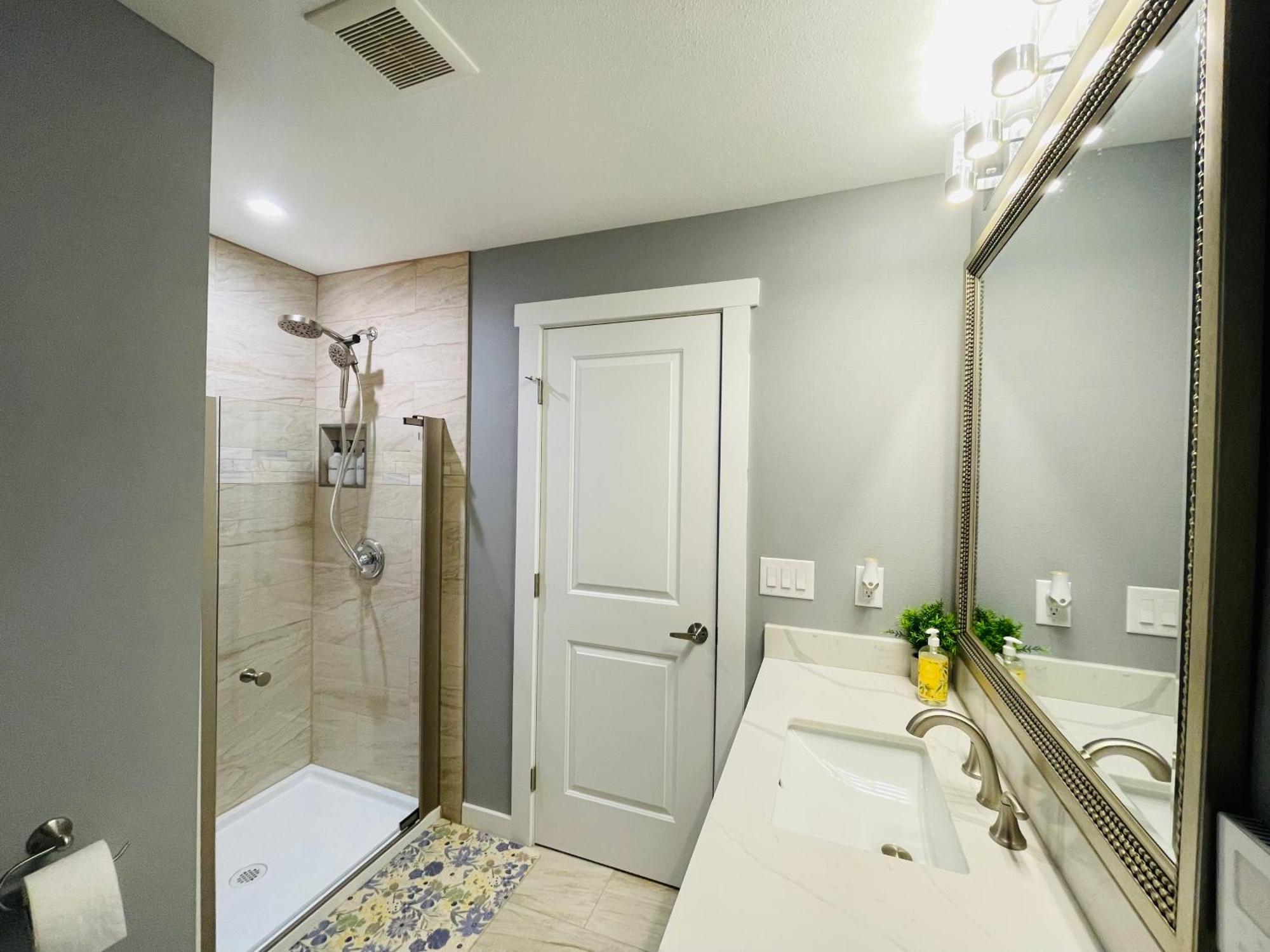 Green Lake 1St Line Home A With Central Air Conditioners Σιάτλ Εξωτερικό φωτογραφία
